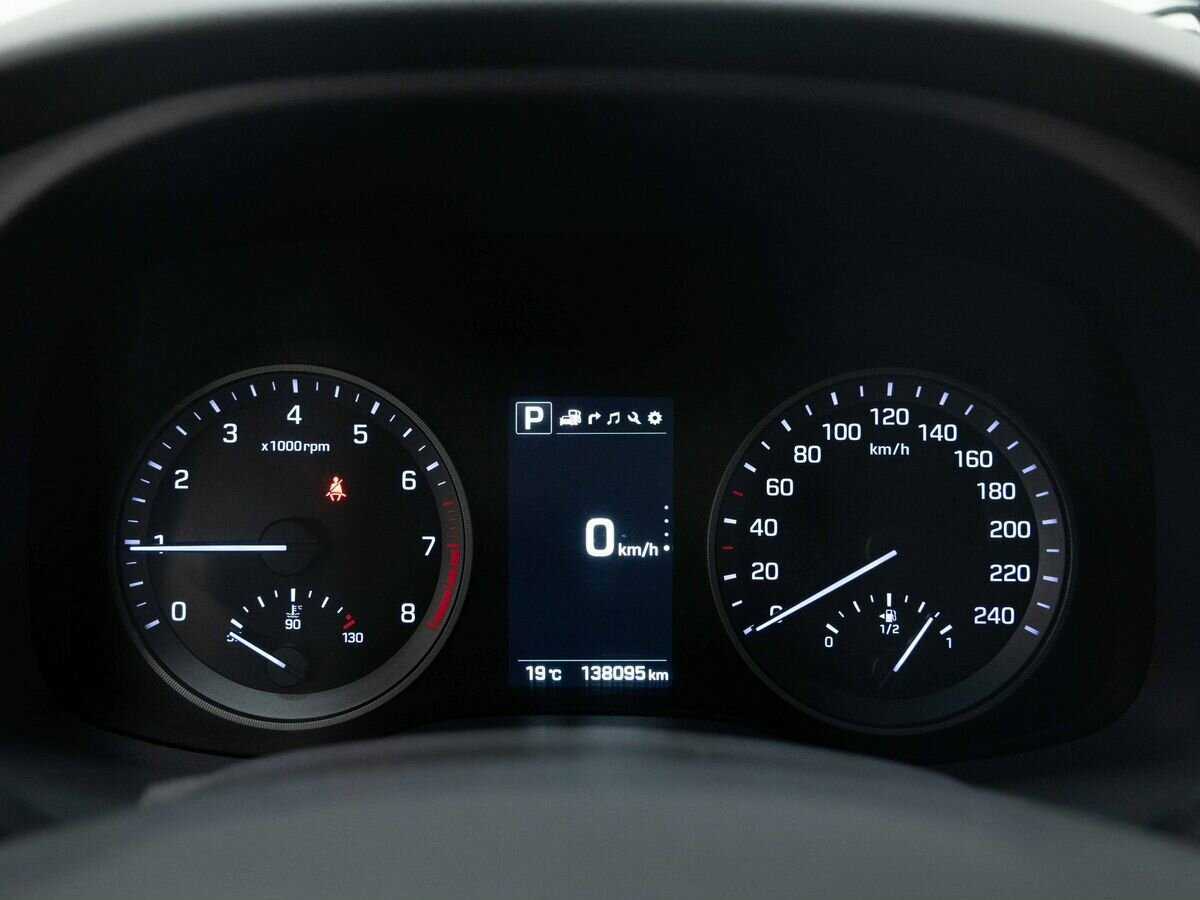 Купить Hyundai Tucson с пробегом. Фото: #18