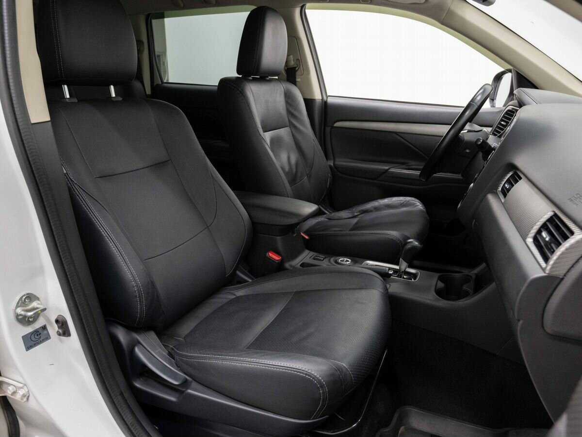 Продажа Б/У Митсубиши Оутлэндер. Фото: #13