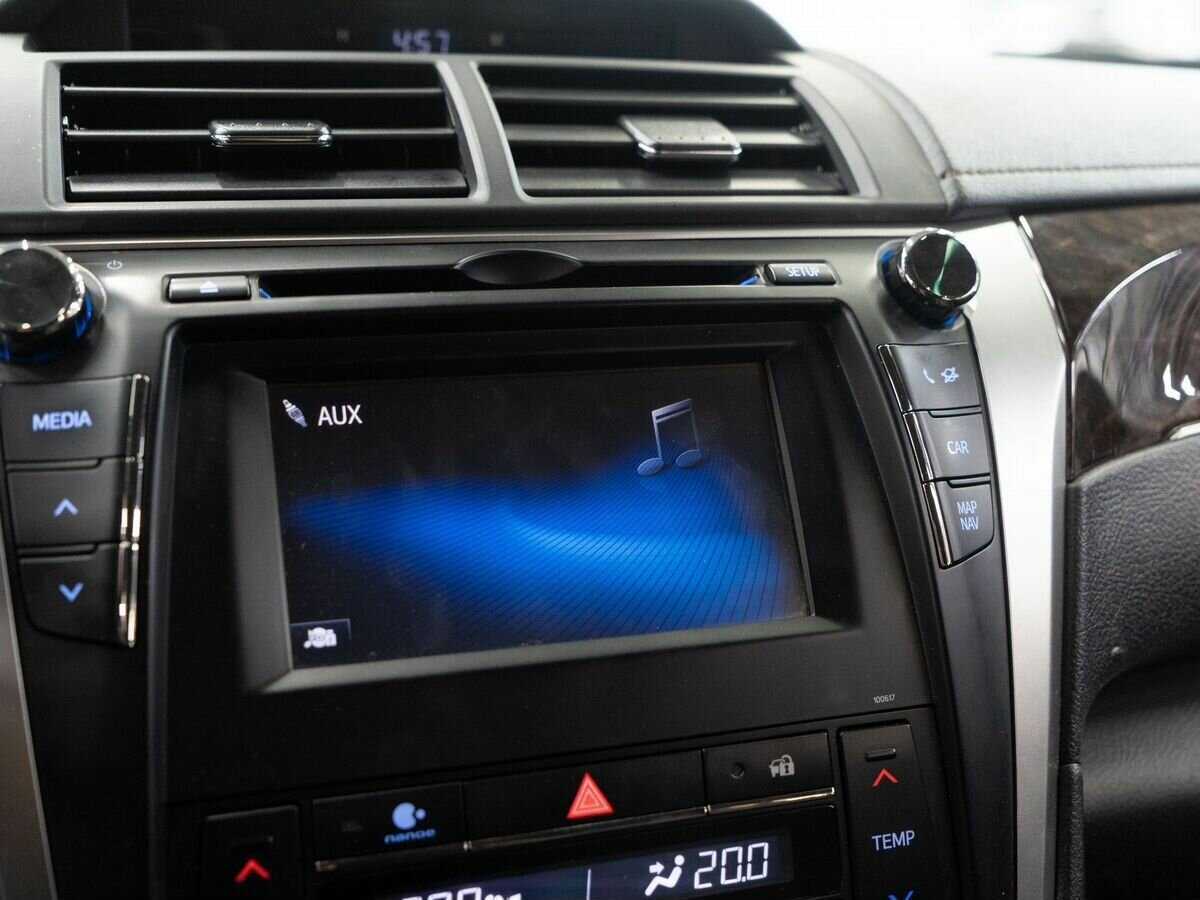 Купить Toyota Camry с пробегом. Фото: #9