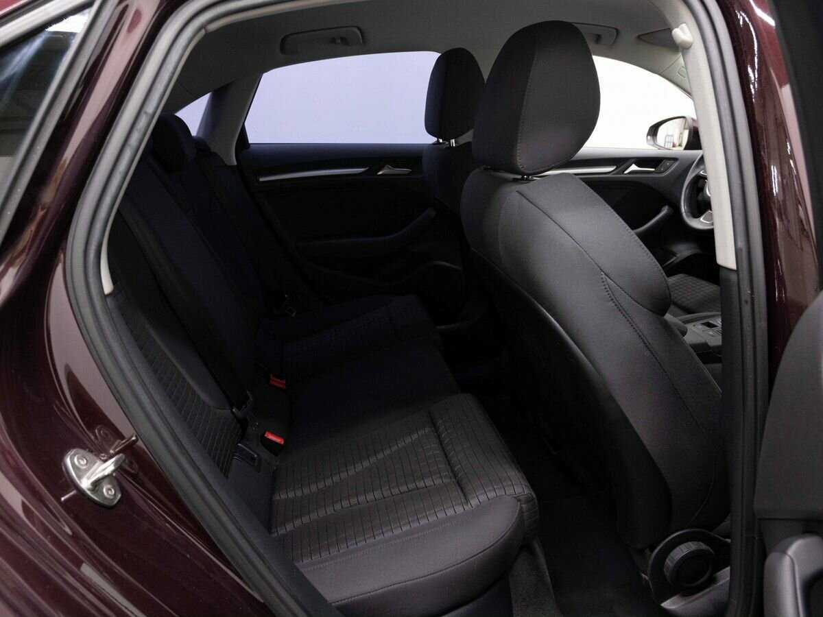 Купить Audi A3 с пробегом. Фото: #10