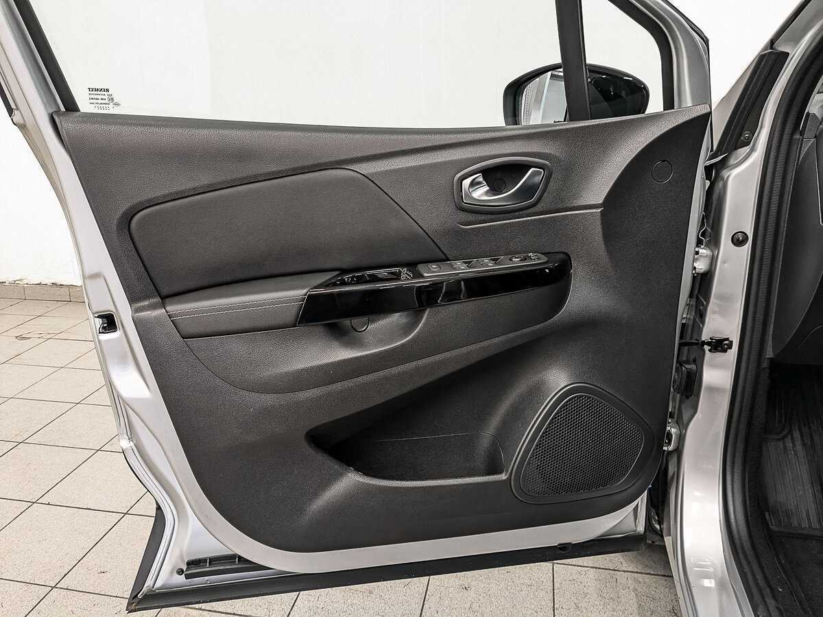 Купить Renault Kaptur с пробегом. Фото: #16