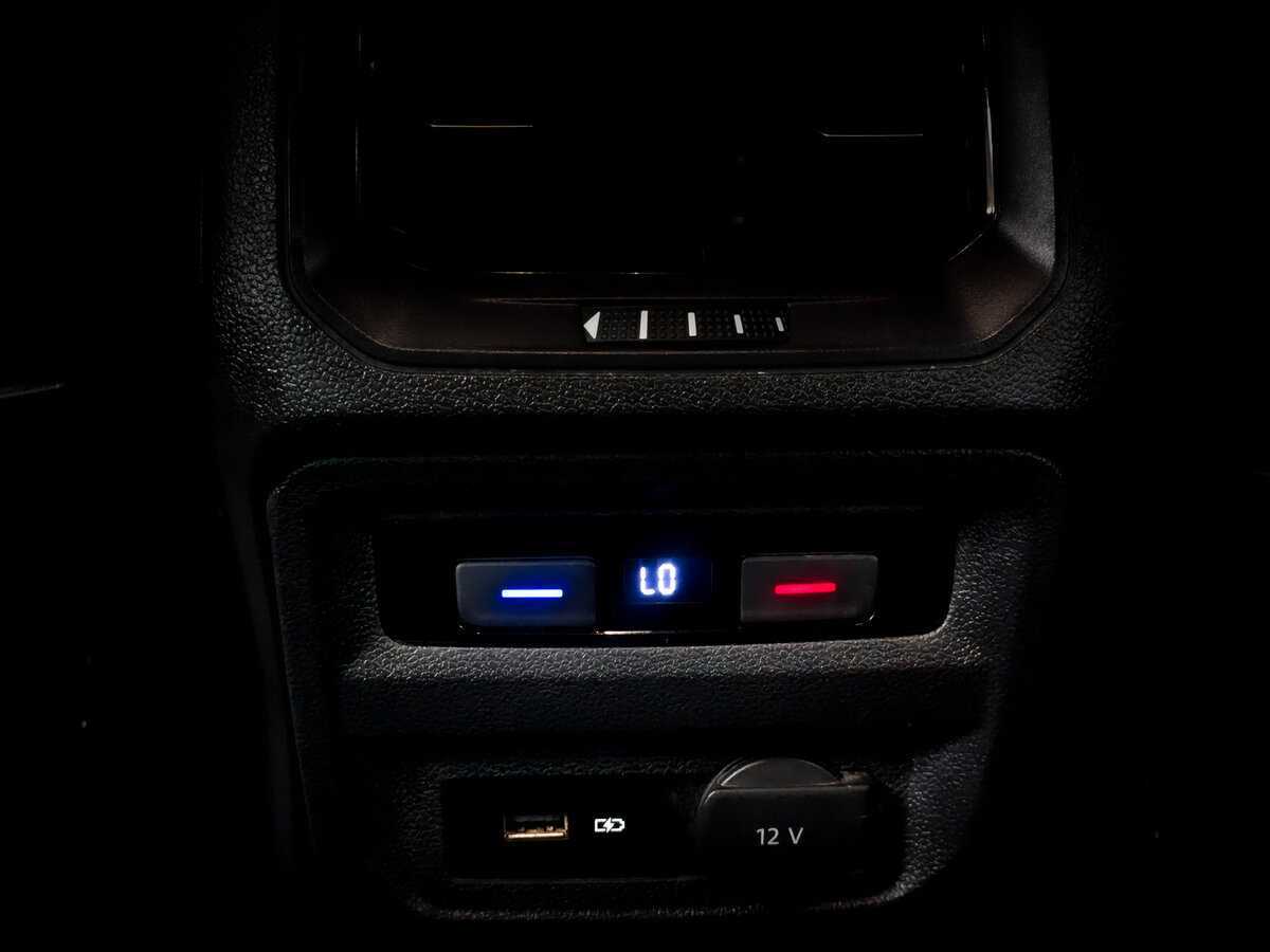 Купить Volkswagen Tiguan с пробегом. Фото: #28