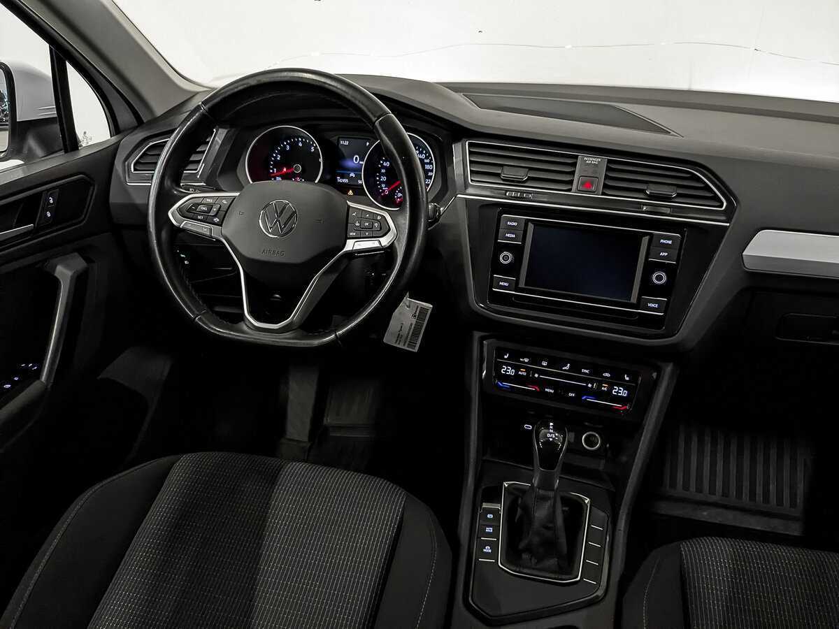 Купить Volkswagen Tiguan с пробегом. Фото: #27