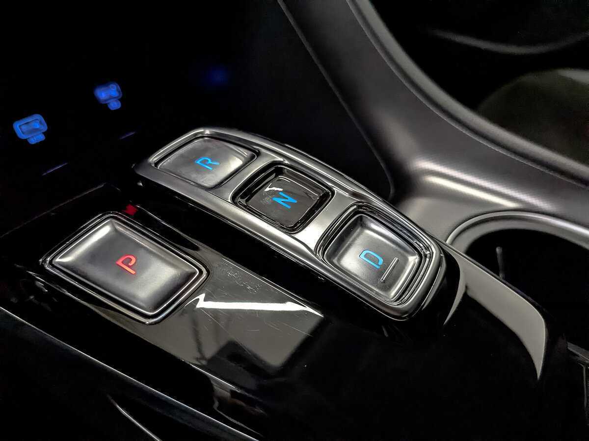 Купить Hyundai Sonata с пробегом. Фото: #24