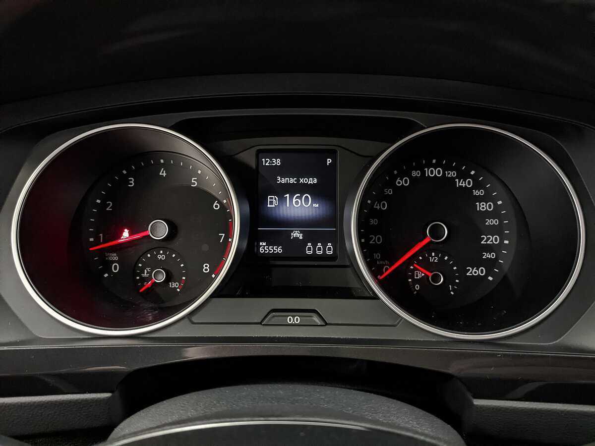 Купить Volkswagen Tiguan с пробегом. Фото: #15