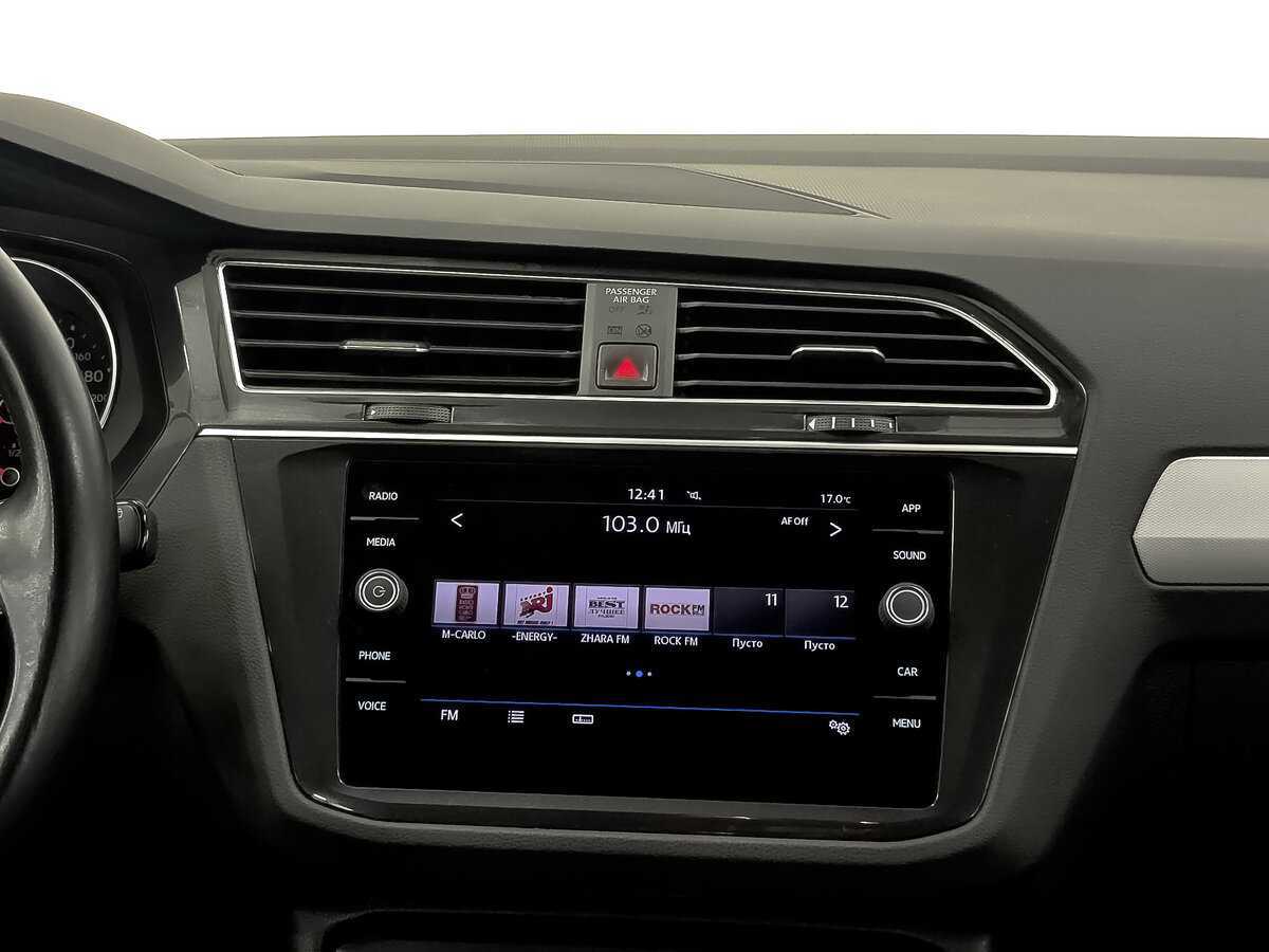 Купить Volkswagen Tiguan с пробегом. Фото: #16