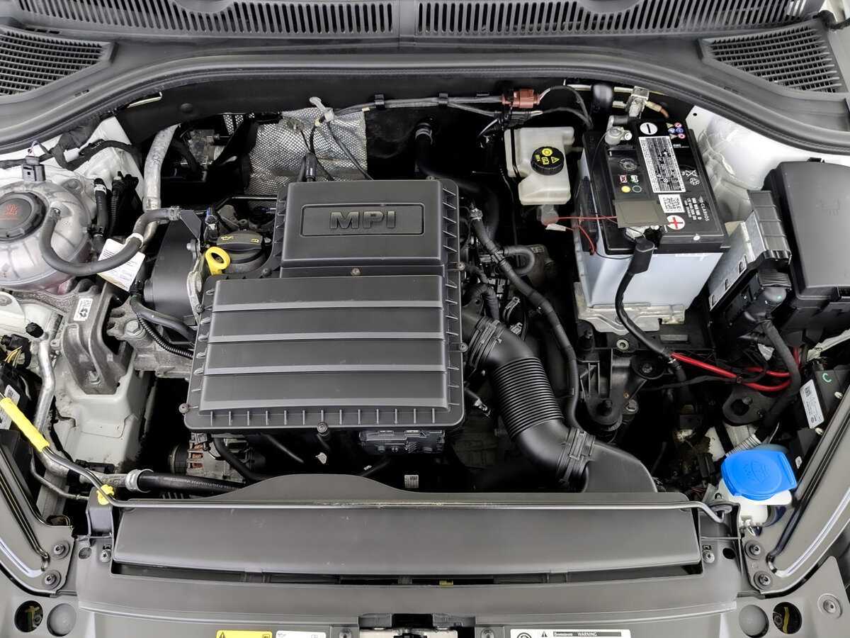 Купить Volkswagen Jetta с пробегом. Фото: #8