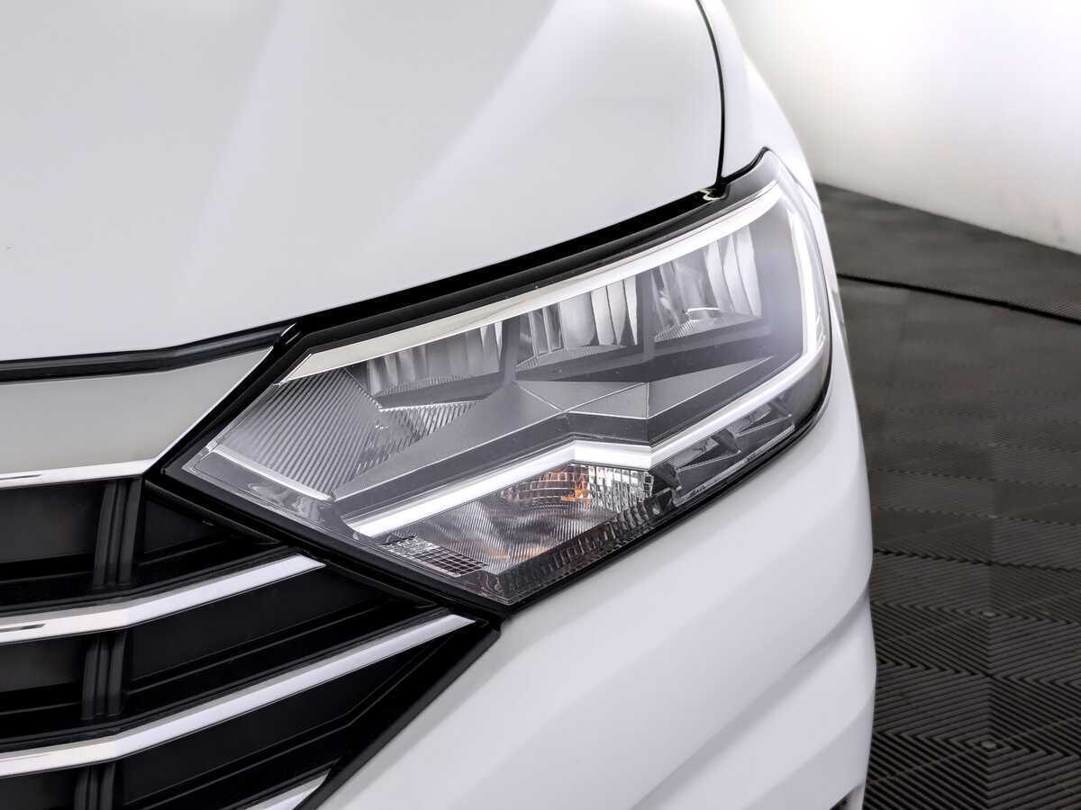 Купить Volkswagen Jetta с пробегом. Фото: #16