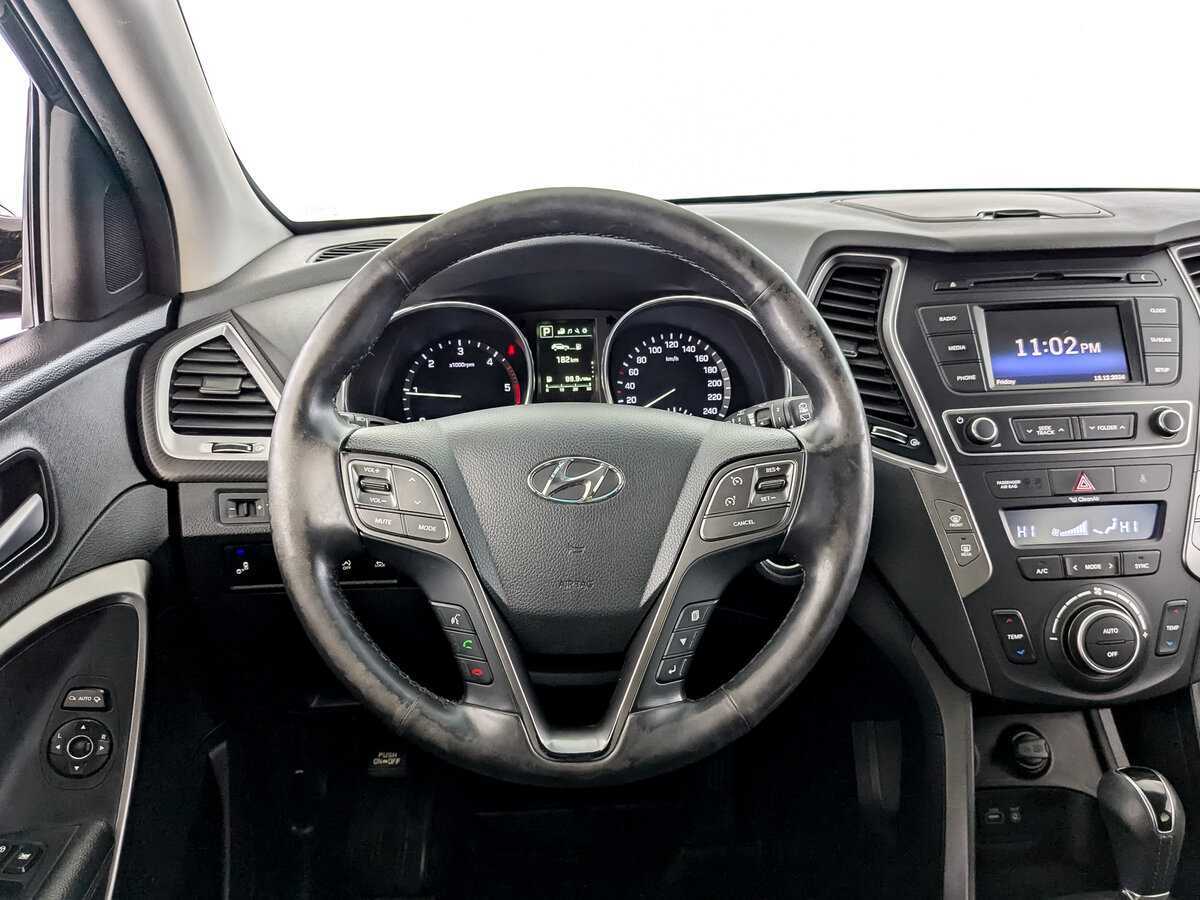 Купить Hyundai Santa Fe с пробегом. Фото: #21