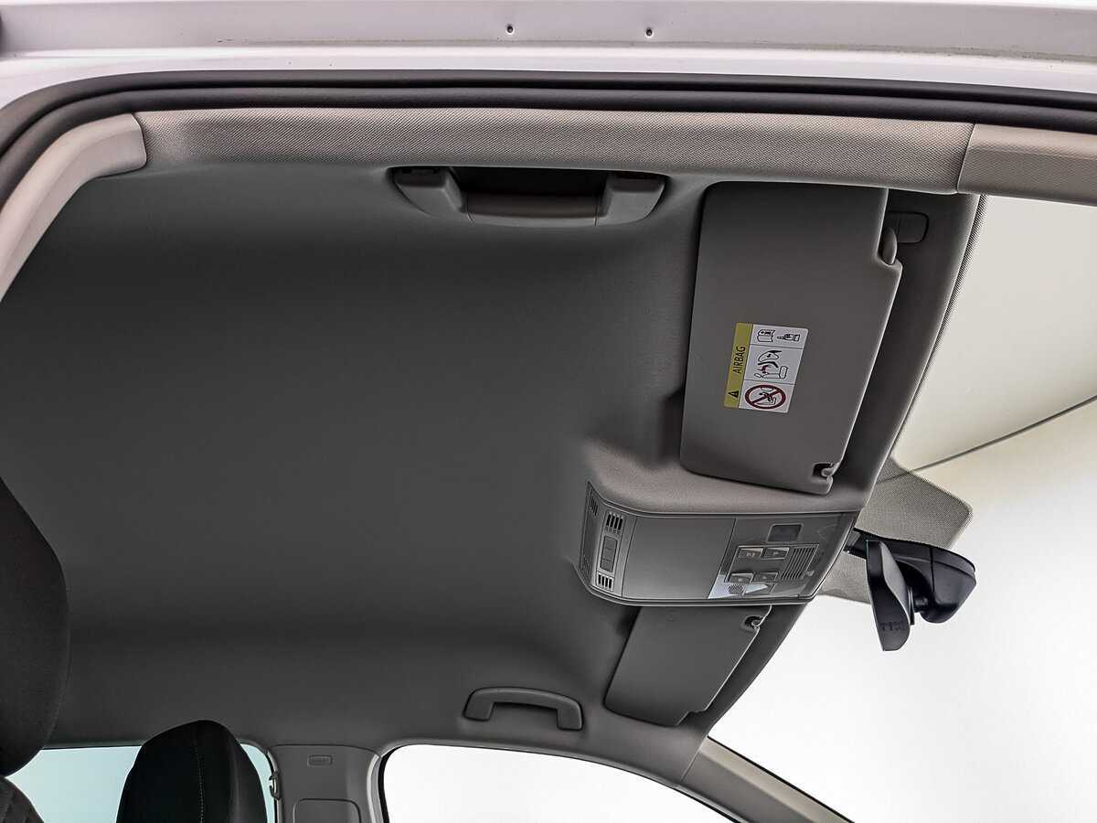 Купить Volkswagen Tiguan с пробегом. Фото: #22