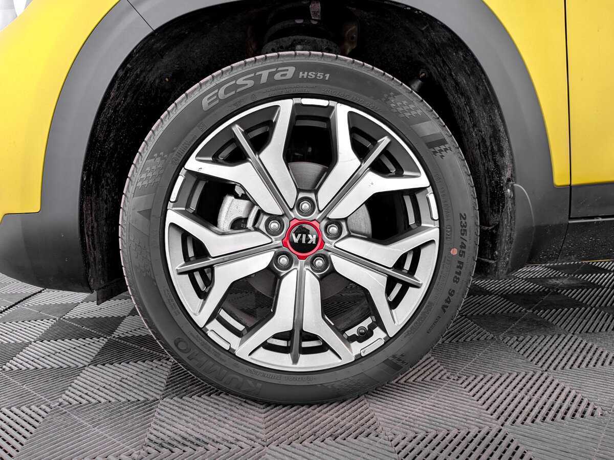 Купить Kia Seltos с пробегом. Фото: #17