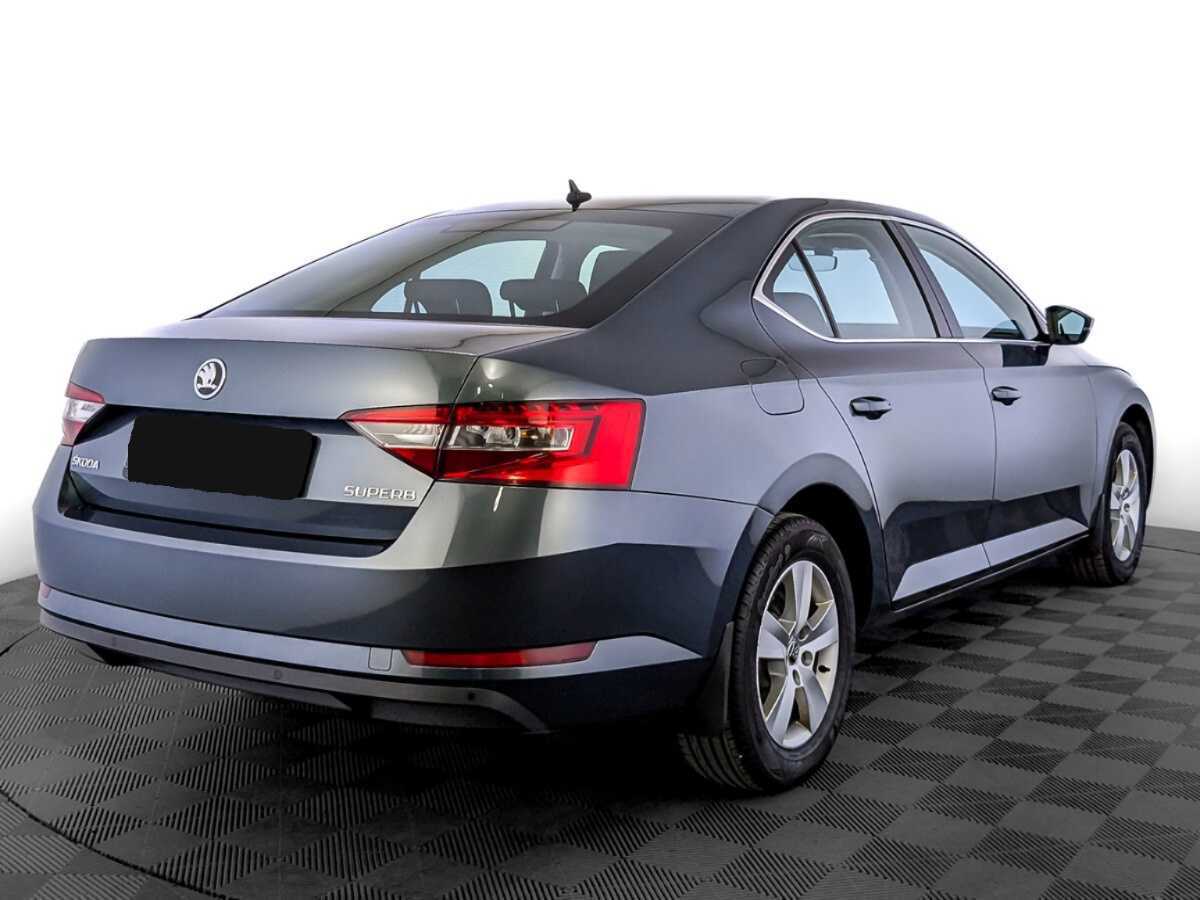 Купить Skoda Superb с пробегом. Фото: #4