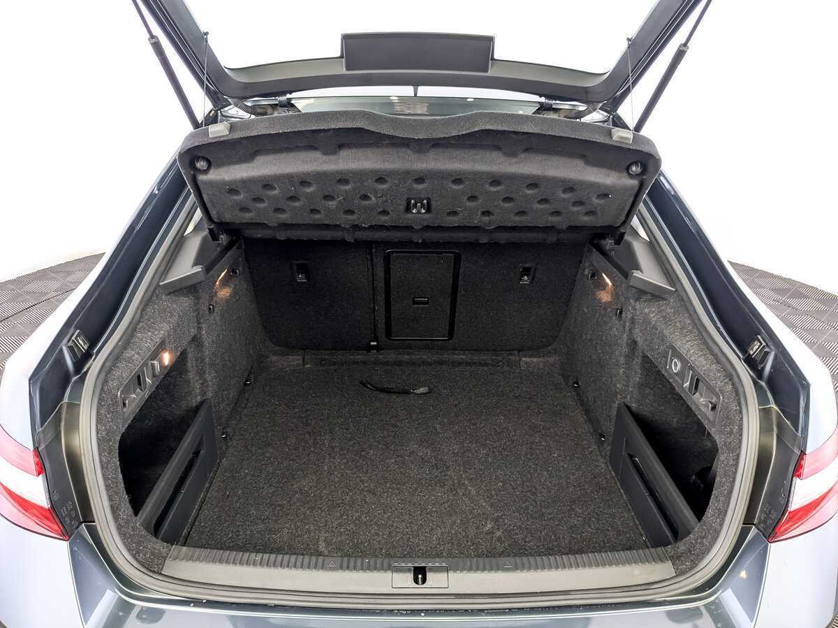 Купить Skoda Superb с пробегом. Фото: #9