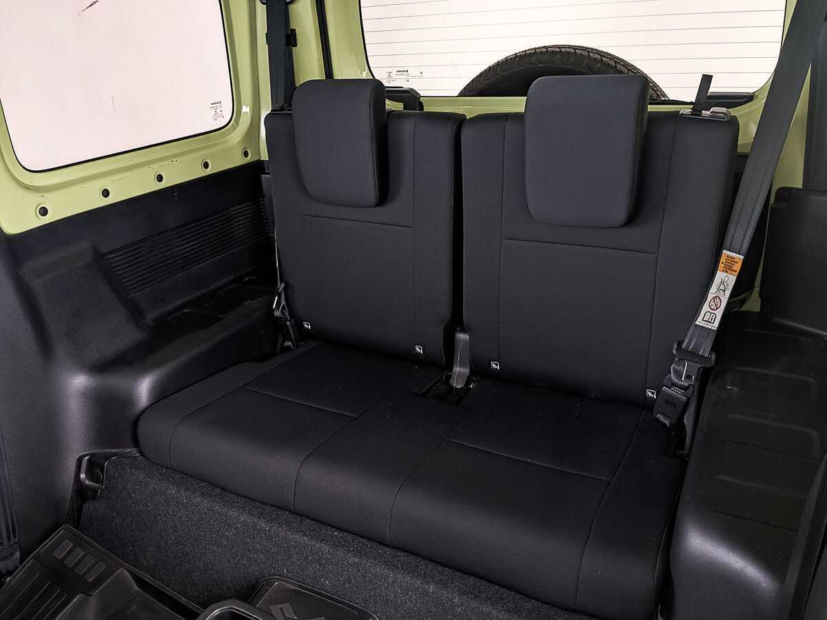 Купить Suzuki Jimny с пробегом. Фото: #17