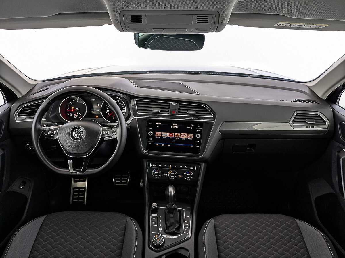 Купить Volkswagen Tiguan с пробегом. Фото: #13