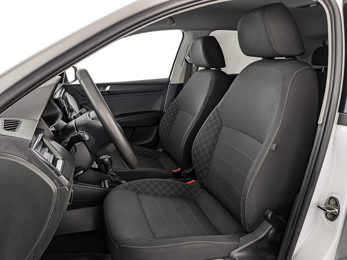 Купить Skoda Rapid с пробегом. Фото: #19