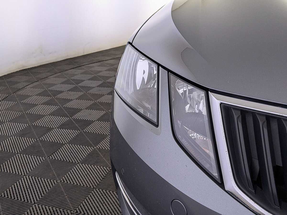 Купить Skoda Octavia с пробегом. Фото: #10