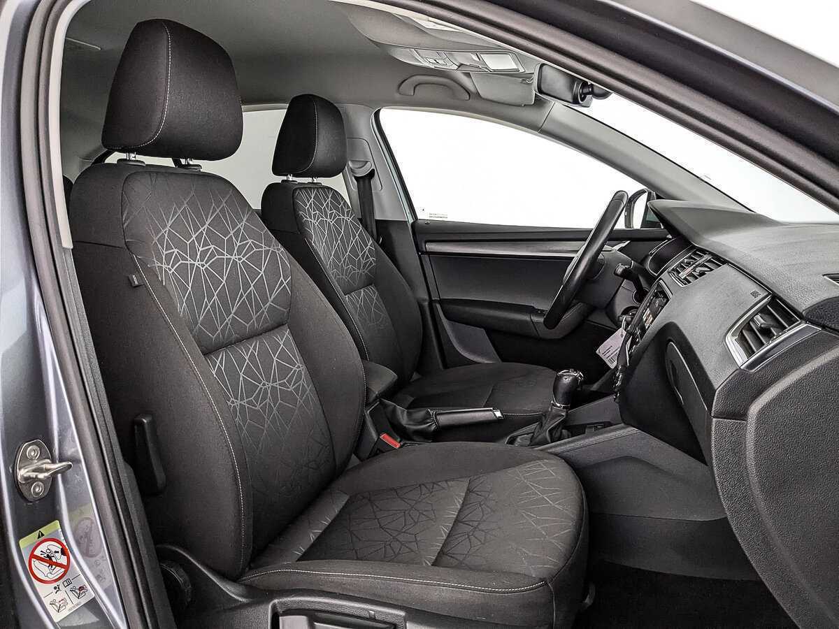 Купить Skoda Octavia с пробегом. Фото: #23