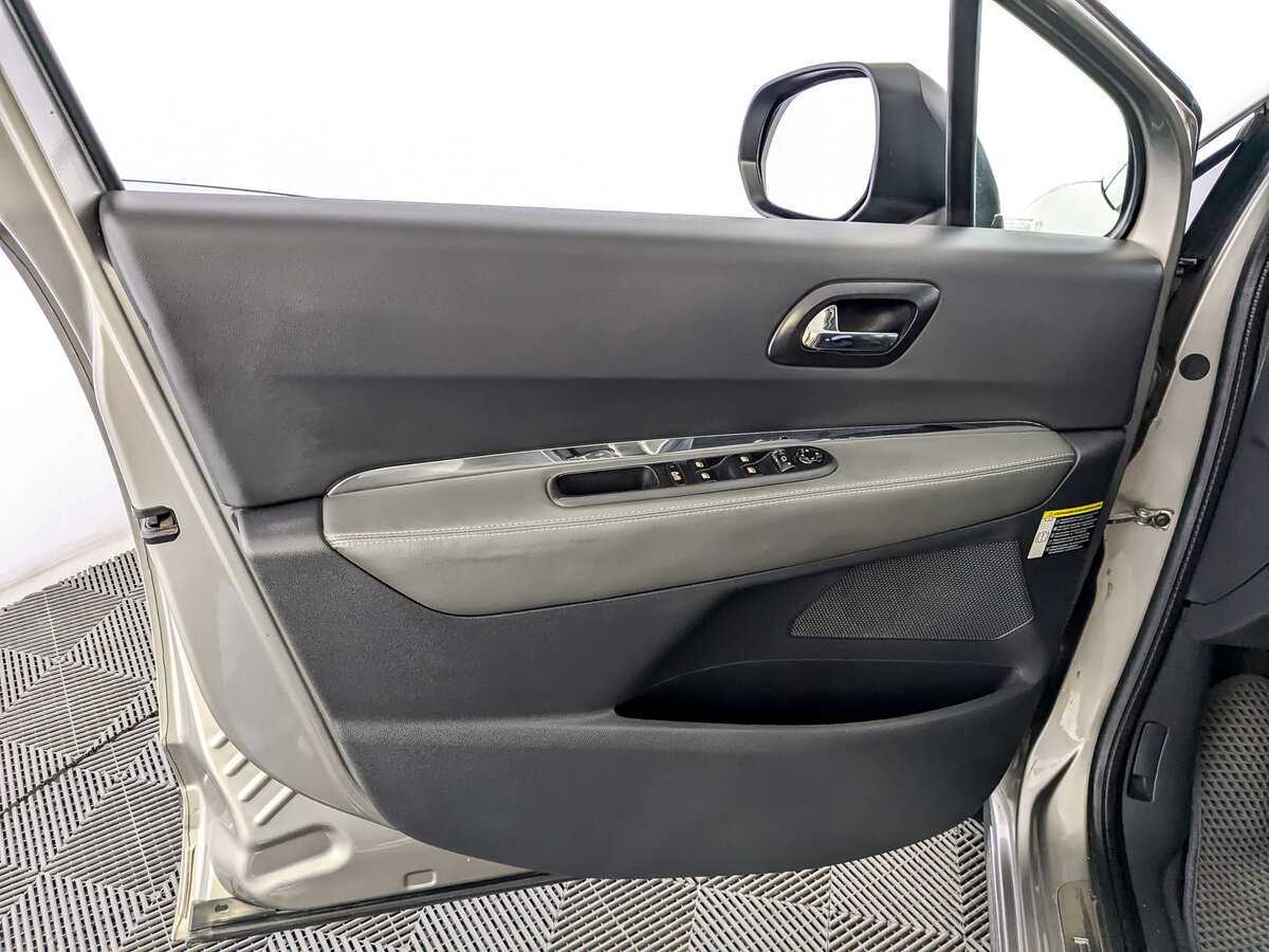 Продажа Б/У Пежо 3008. Фото: #18