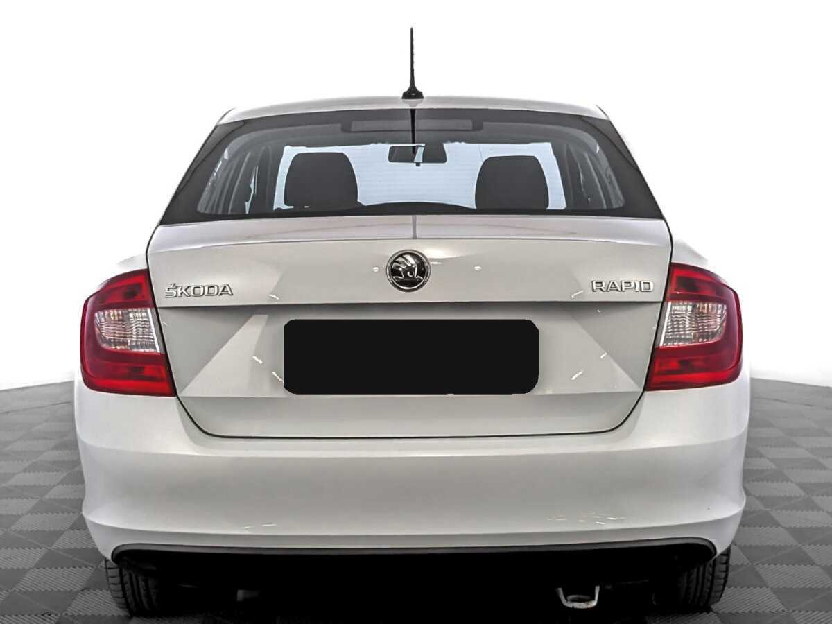 Купить Skoda Rapid с пробегом. Фото: #5