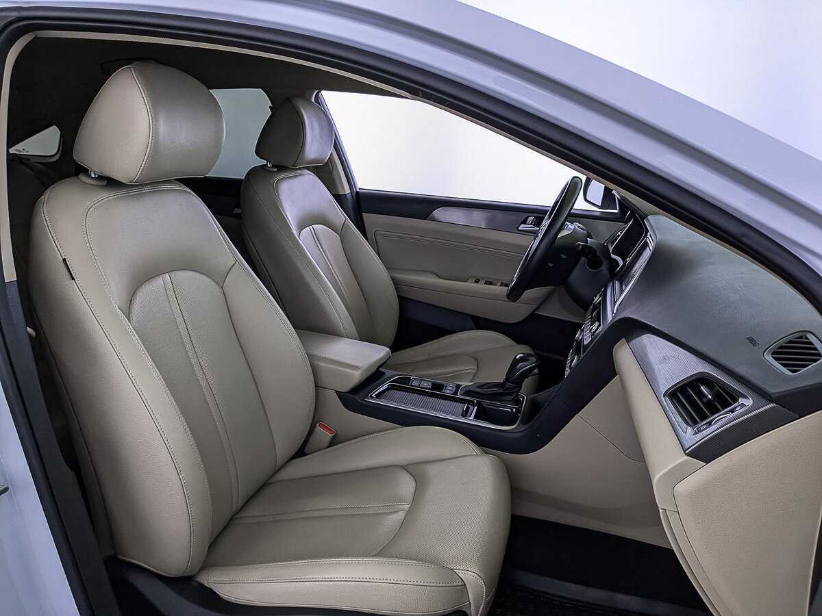 Купить Hyundai Sonata с пробегом. Фото: #23