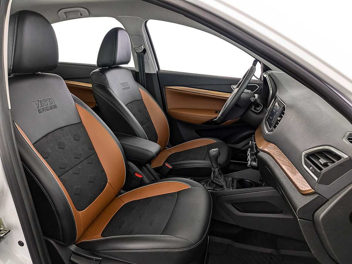 Купить Lada (ВАЗ) Vesta с пробегом. Фото: #23