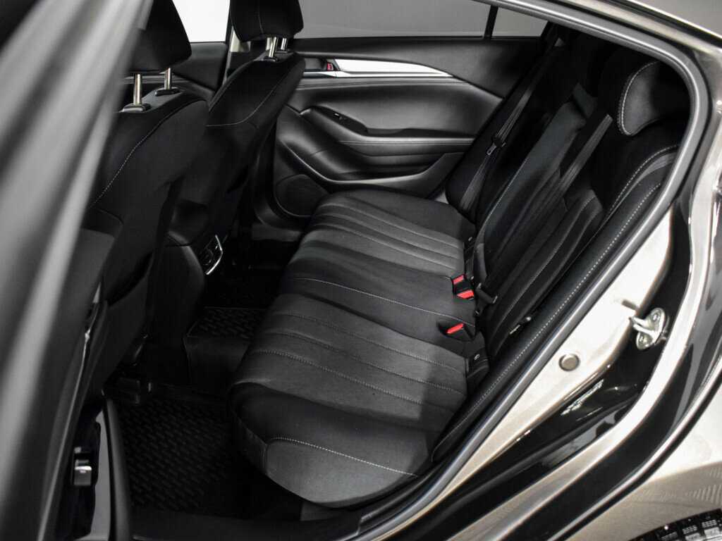 Купить Mazda 6 с пробегом. Фото: #11
