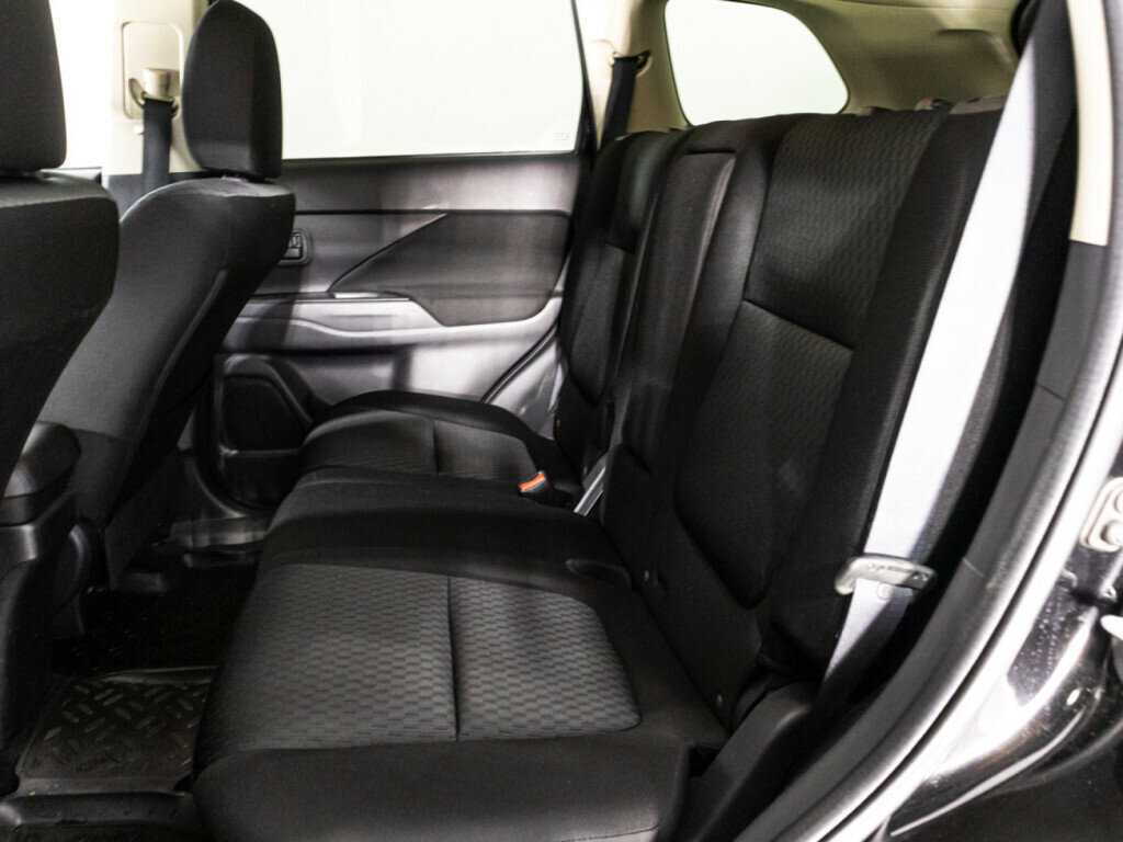 Продажа Б/У Митсубиши Оутлэндер. Фото: #7