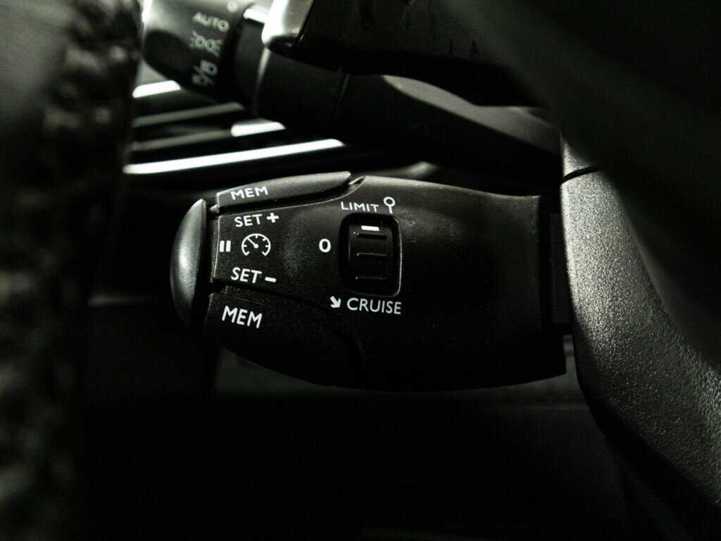 Продажа Б/У Пежо 3008. Фото: #17