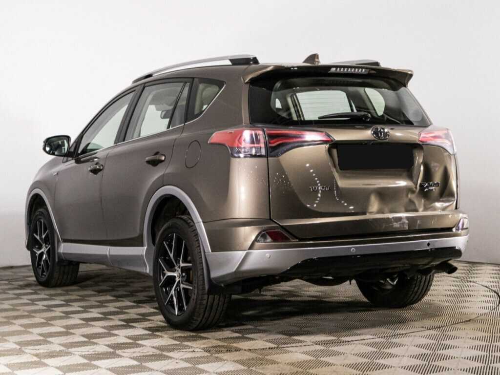 Купить Toyota RAV4 с пробегом. Фото: #6