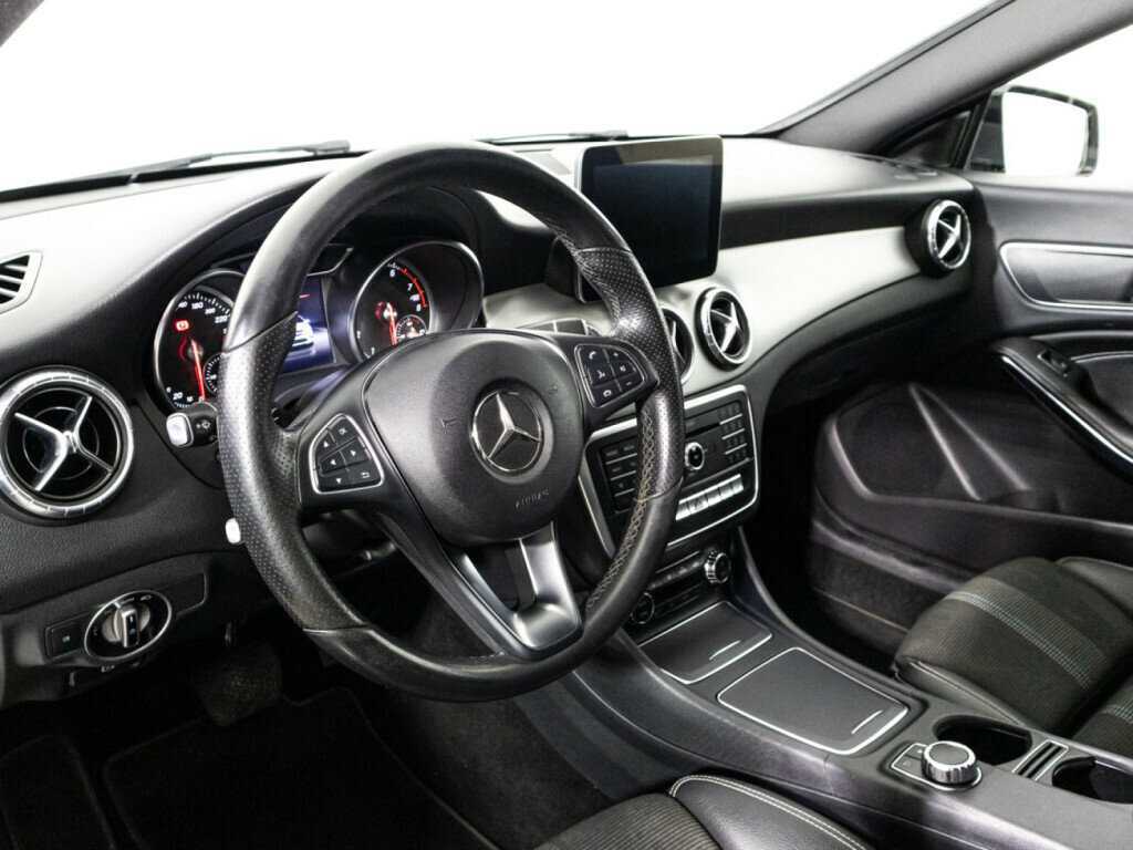 Купить Mercedes-Benz CLA с пробегом. Фото: #9