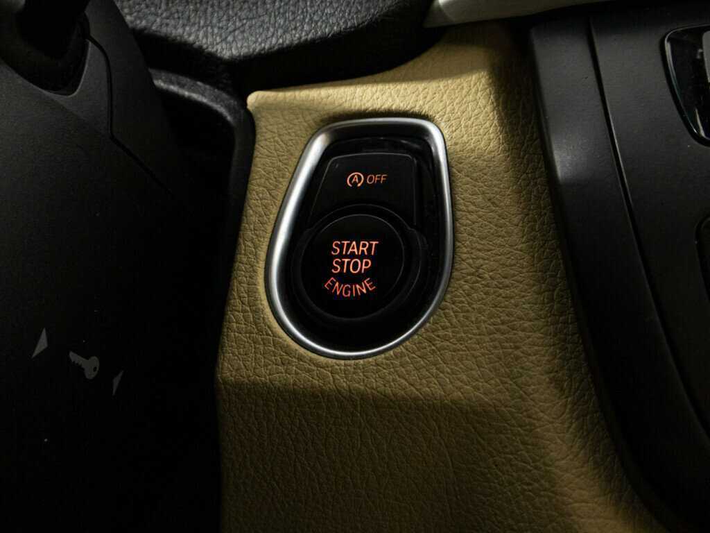 Купить BMW 3 серии с пробегом. Фото: #16