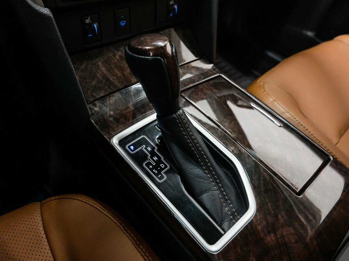 Купить Toyota Camry с пробегом. Фото: #19