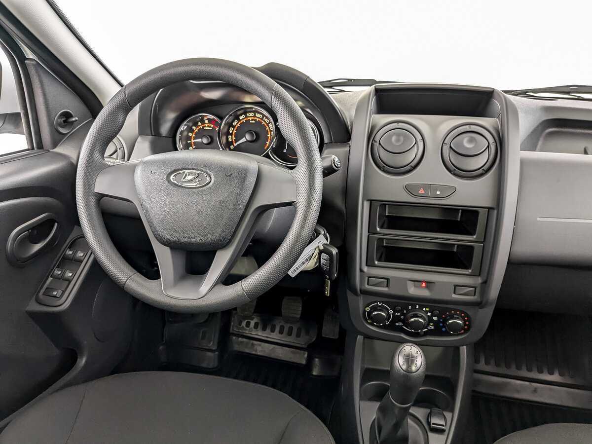 Купить Lada (ВАЗ) Largus с пробегом. Фото: #22