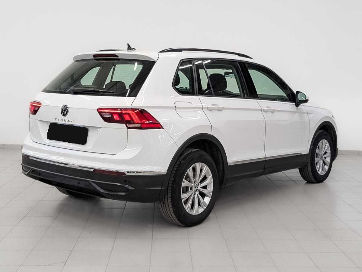 Купить Volkswagen Tiguan с пробегом. Фото: #4