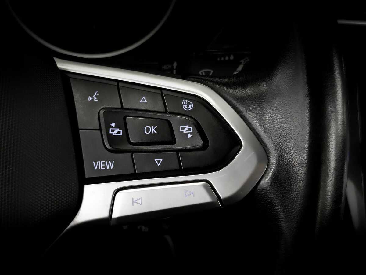 Купить Volkswagen Tiguan с пробегом. Фото: #26