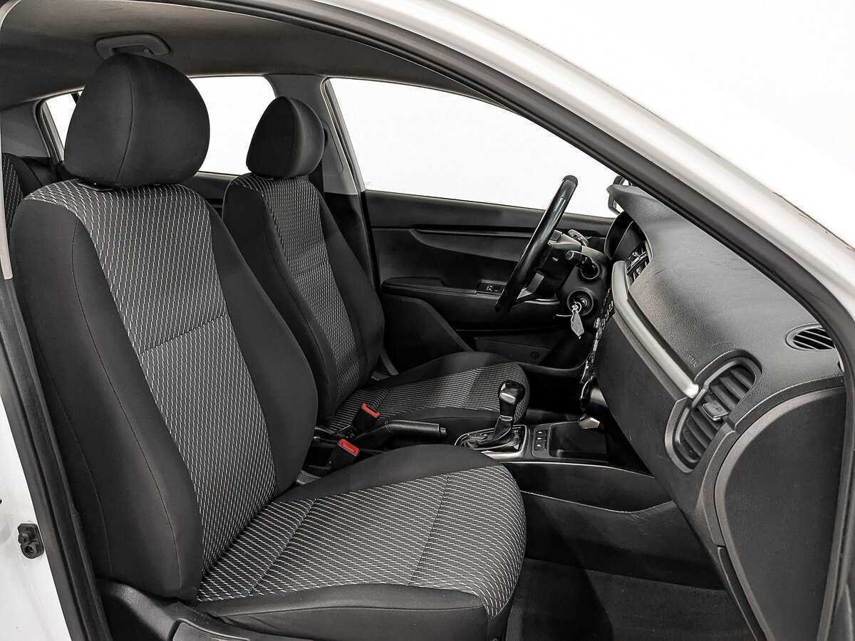 Купить Kia Rio с пробегом. Фото: #20