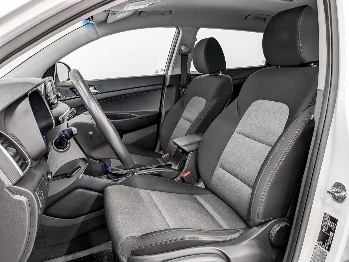 Купить Hyundai Tucson с пробегом. Фото: #19