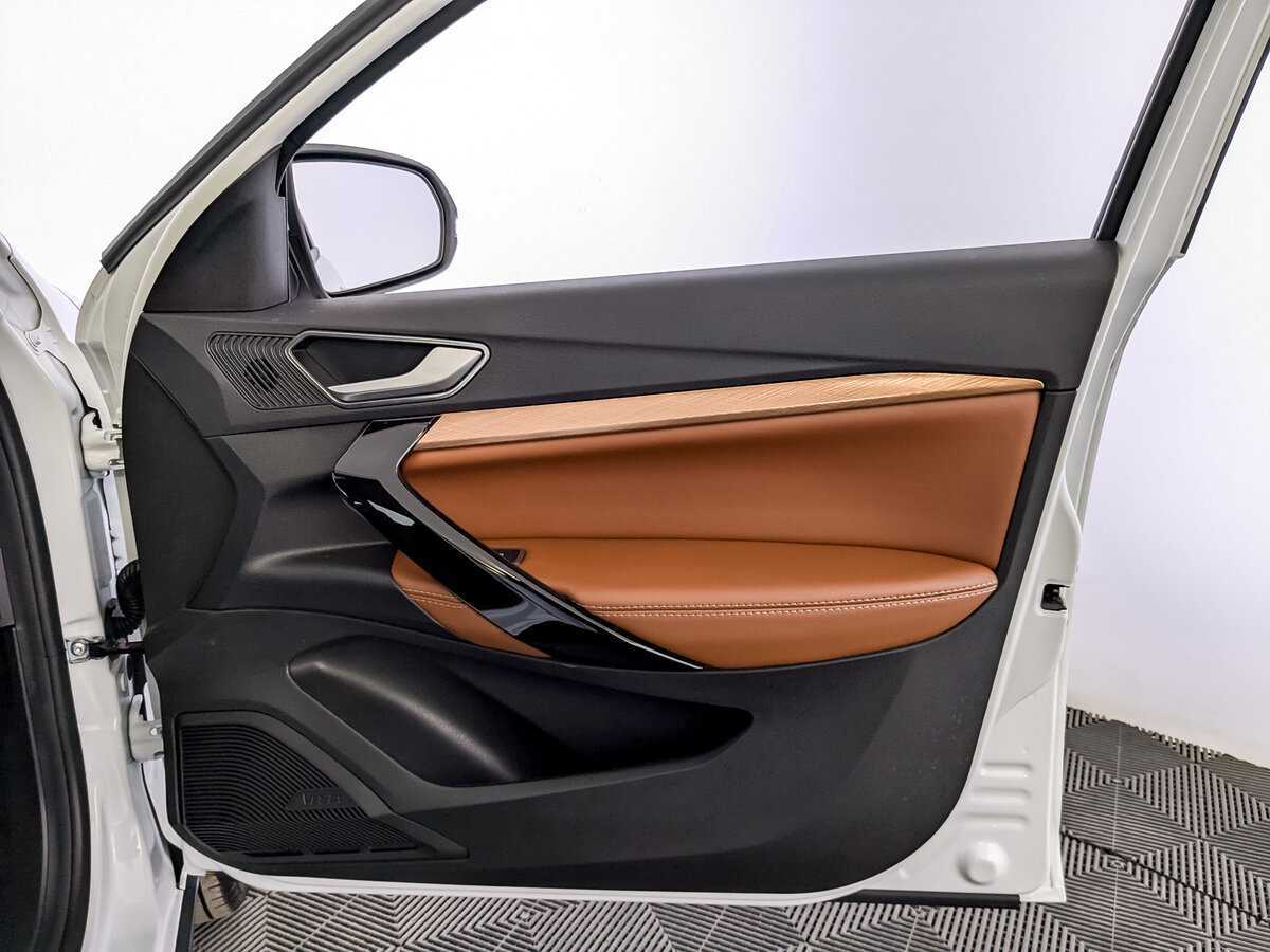 Купить Lada (ВАЗ) Vesta с пробегом. Фото: #23