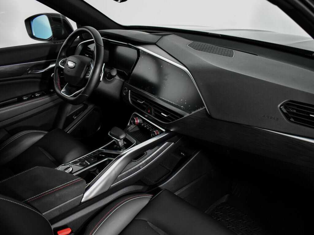 Купить Geely Tugella с пробегом. Фото: #15