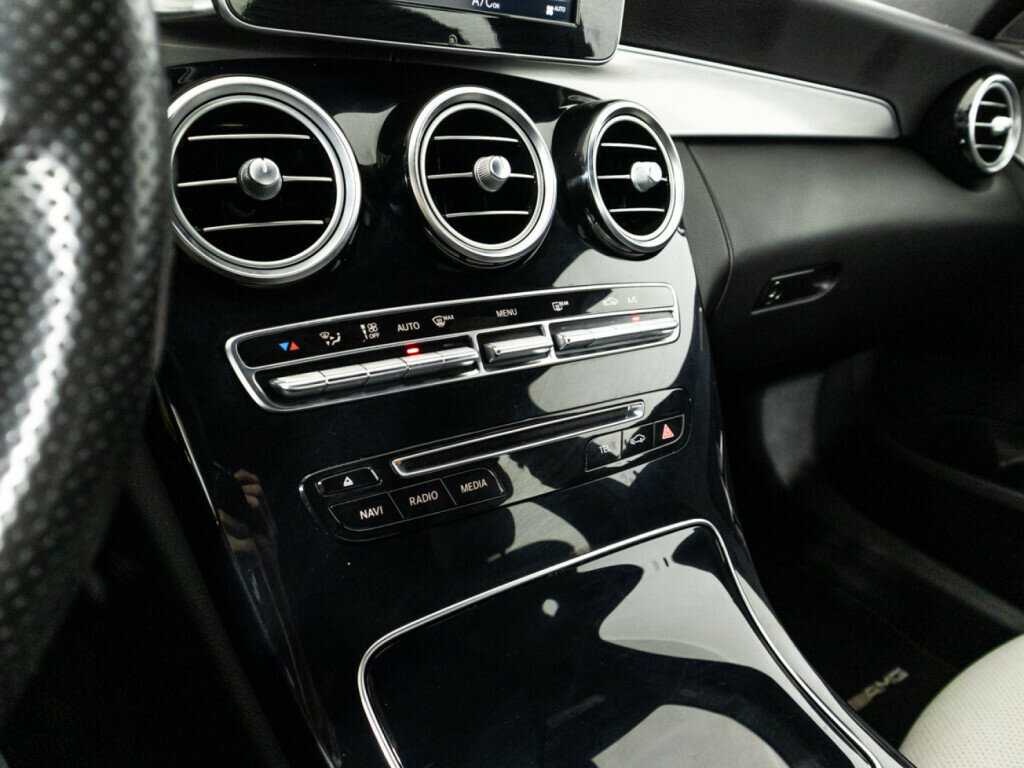 Купить Mercedes-Benz C-Класс с пробегом. Фото: #12