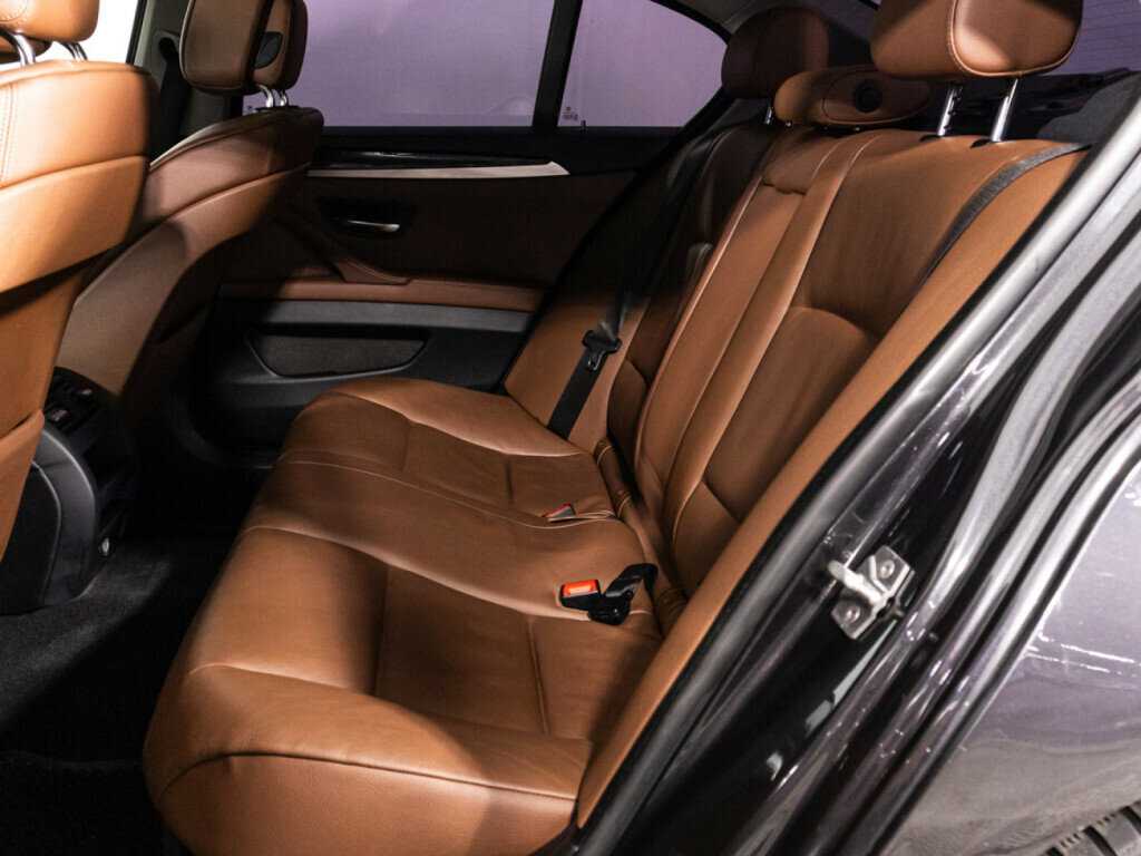 Купить BMW 5 серии с пробегом. Фото: #9