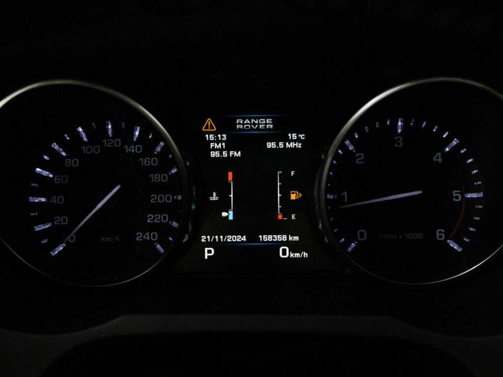 Купить Land Rover Range Rover Evoque с пробегом. Фото: #11