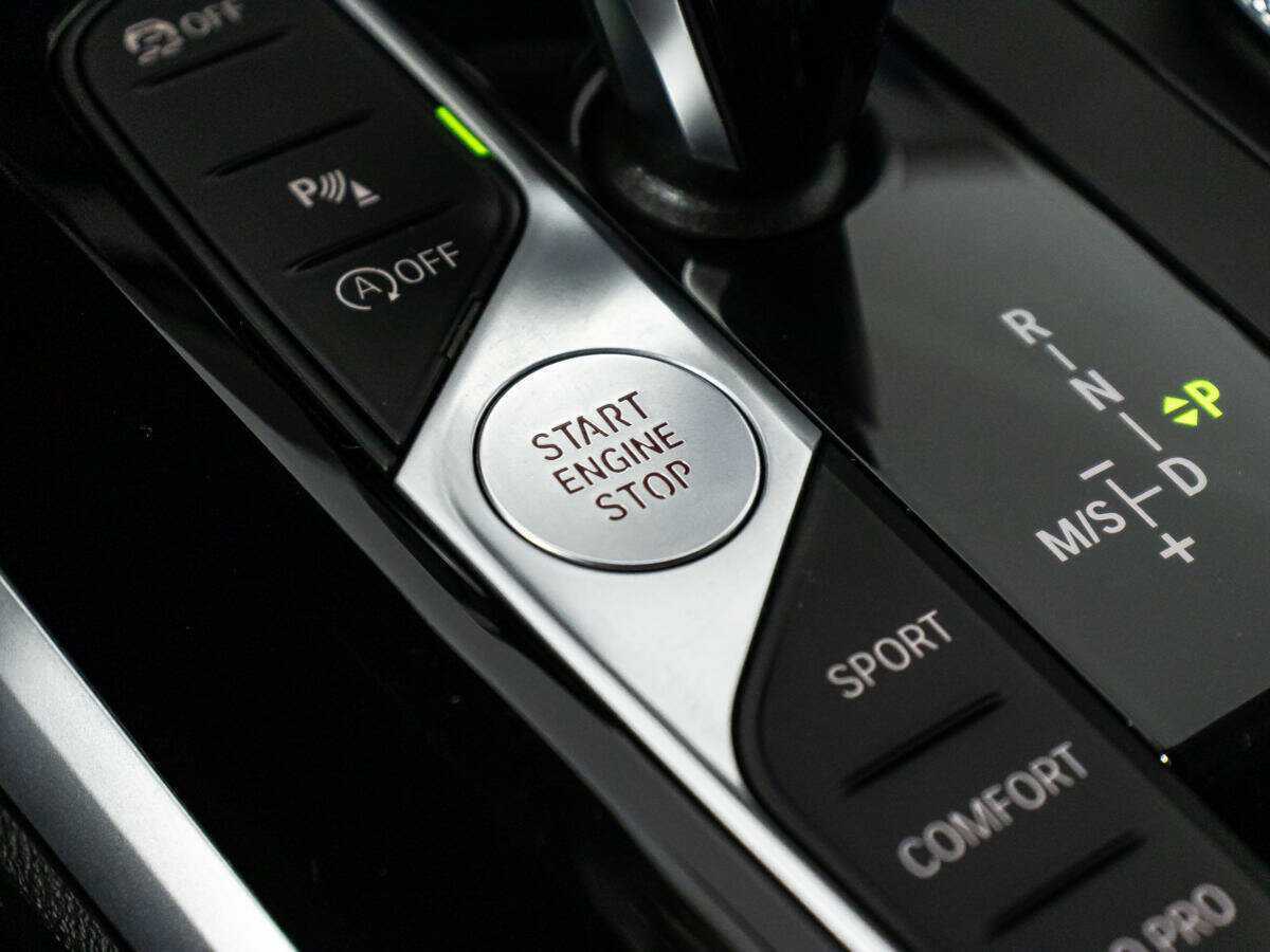 Купить BMW 3 серии с пробегом. Фото: #18