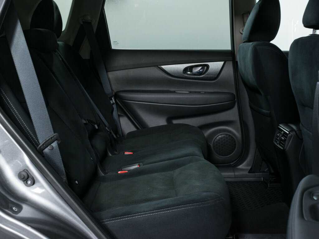 Купить Nissan X-Trail с пробегом. Фото: #10