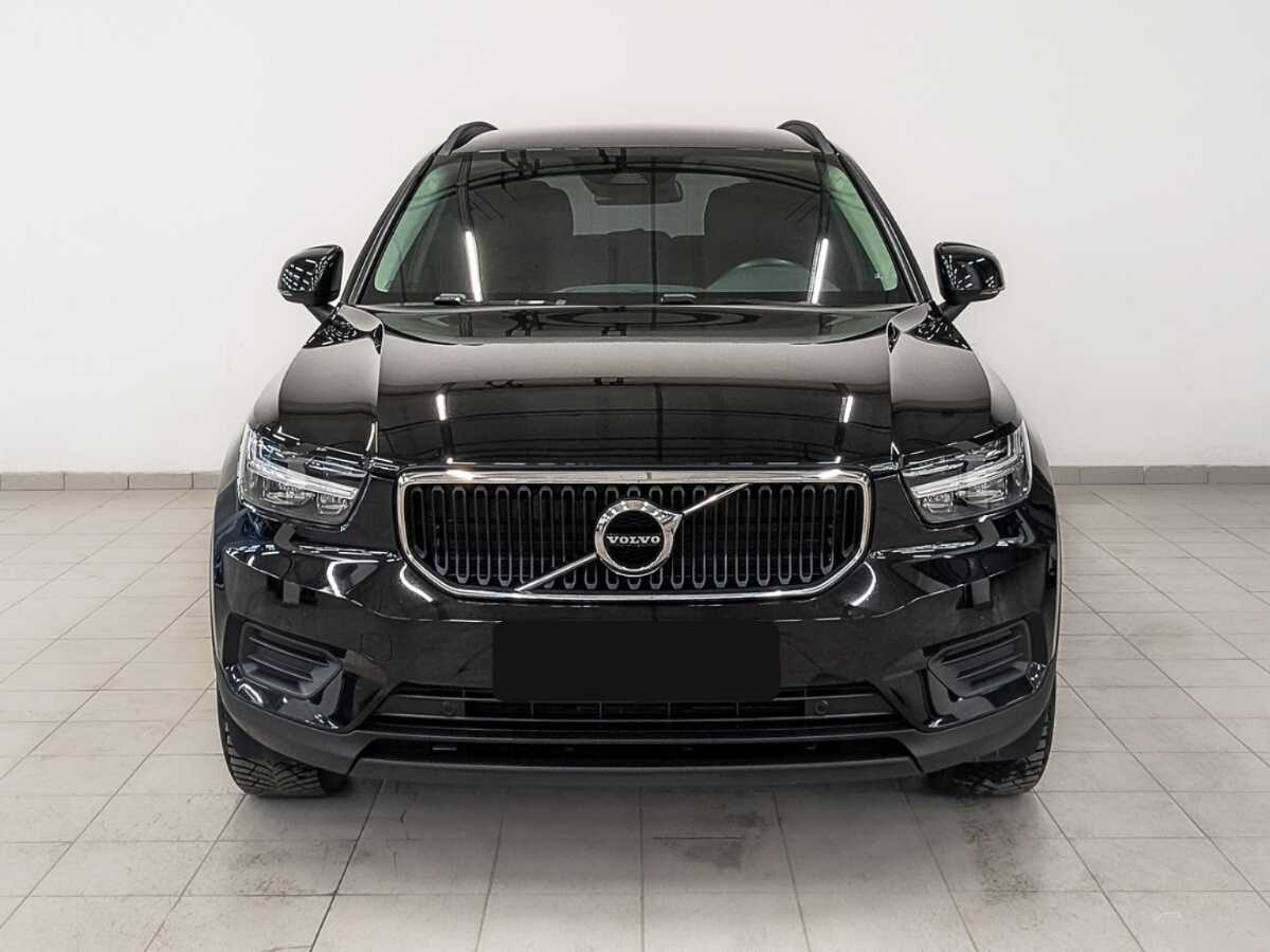 Купить Volvo XC40 с пробегом. Фото: #1