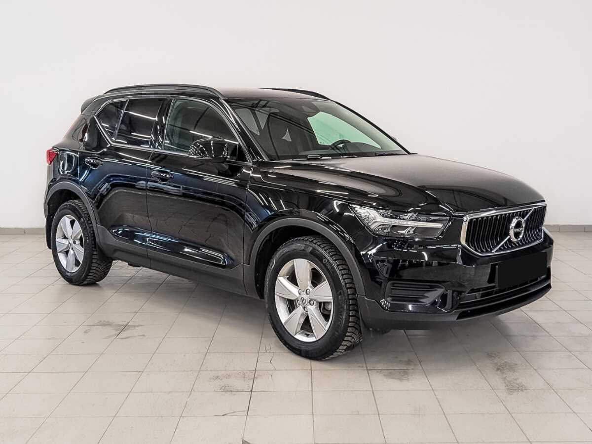 Купить Volvo XC40 с пробегом. Фото: #2