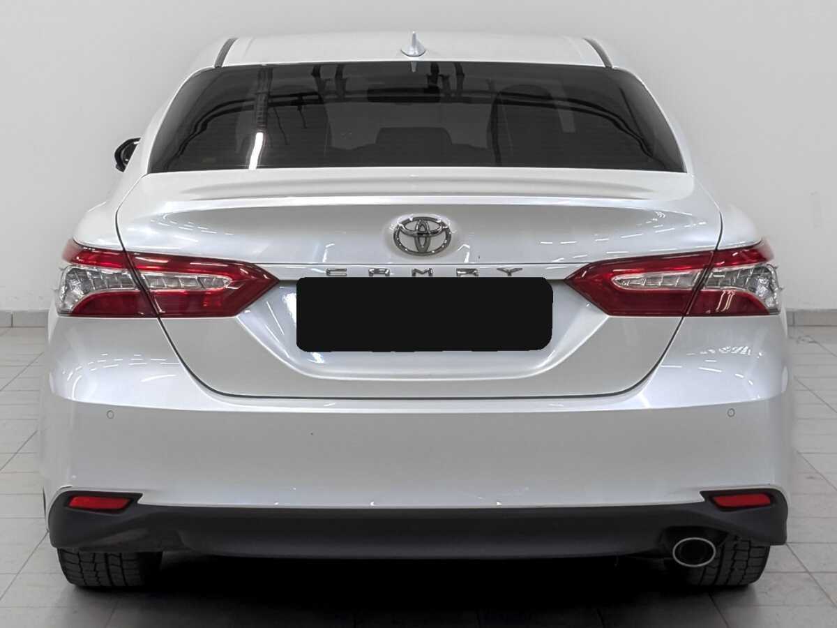 Купить Toyota Camry с пробегом. Фото: #5