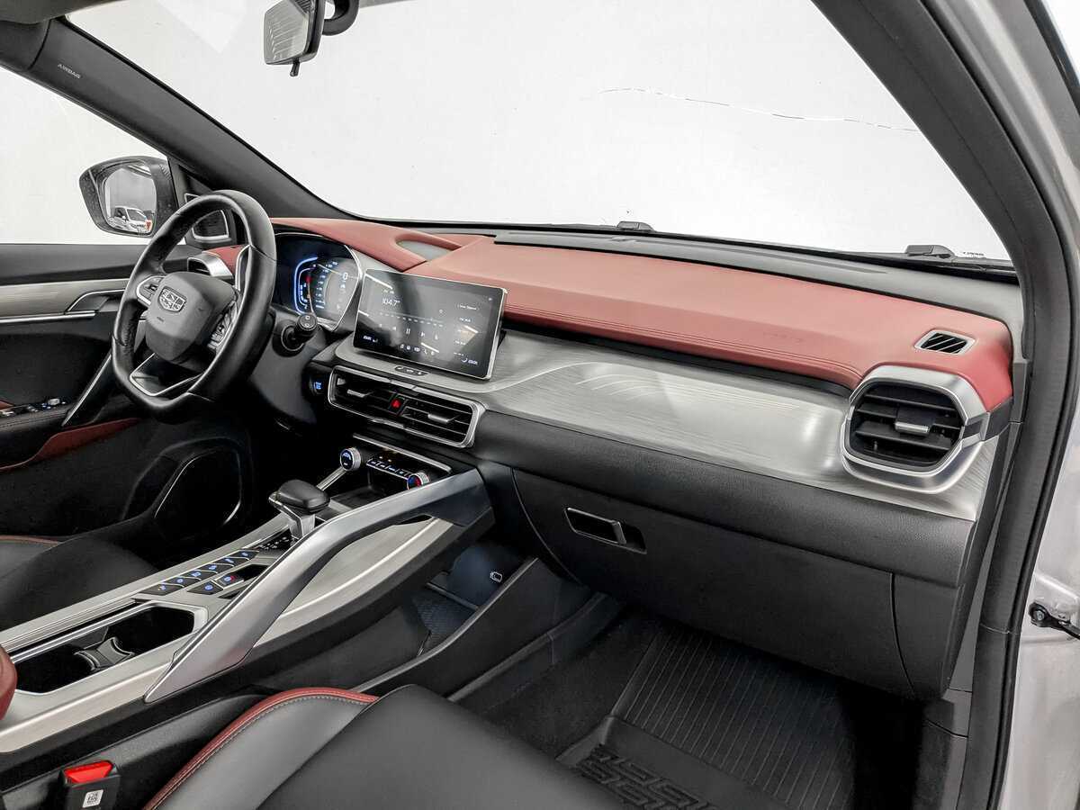 Купить Geely Coolray с пробегом. Фото: #10