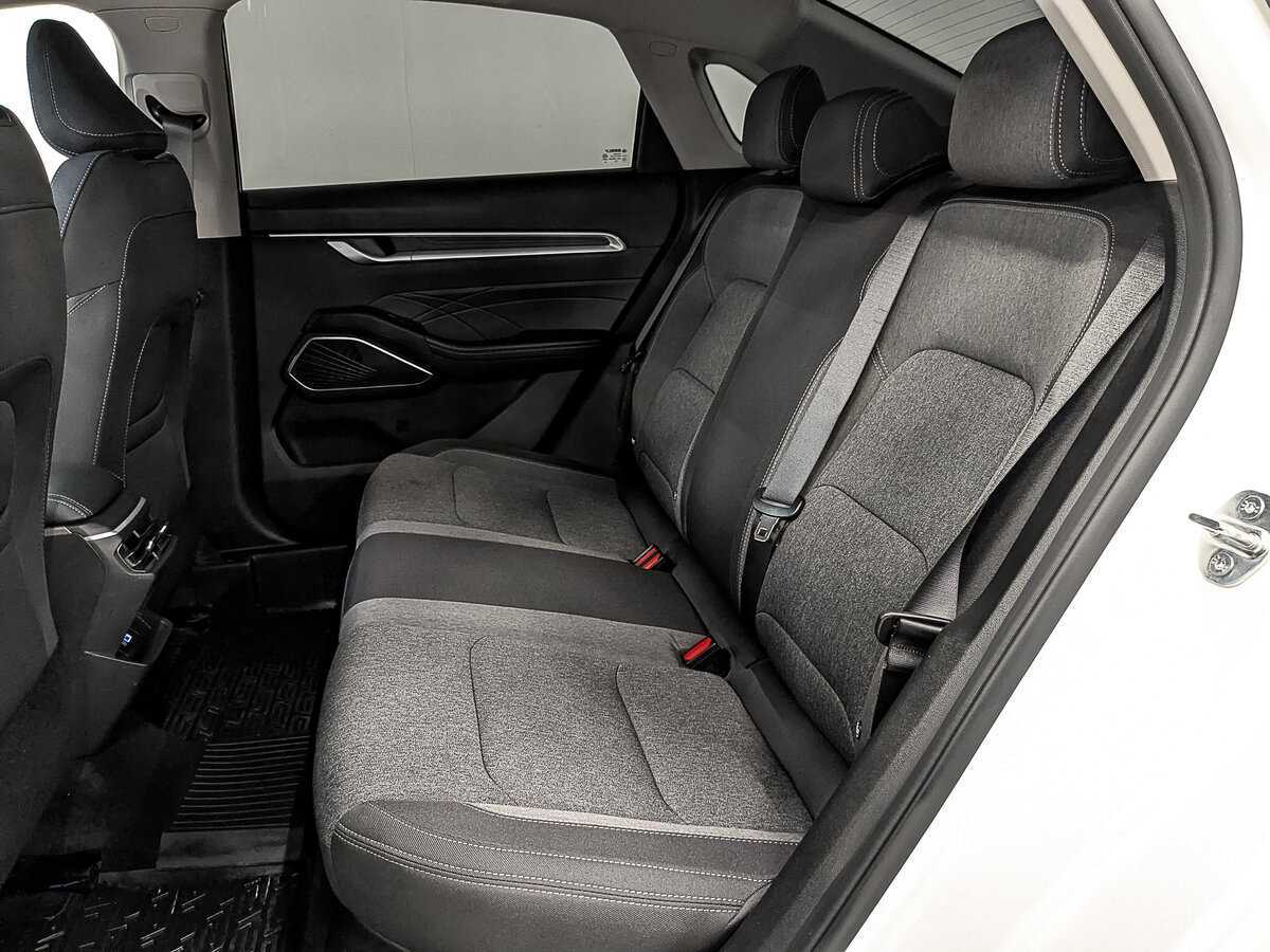 Купить Geely Emgrand с пробегом. Фото: #15